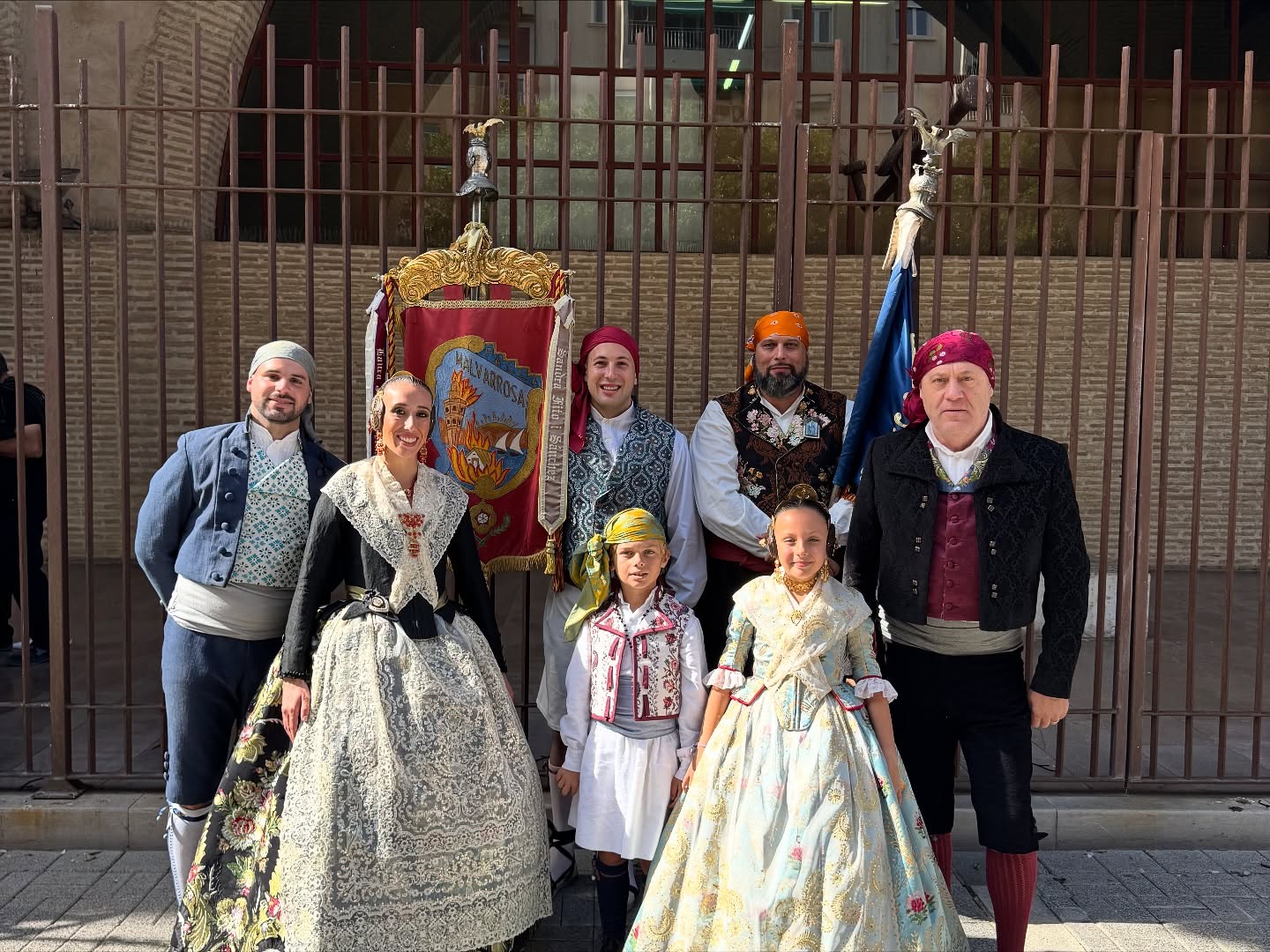 Nuestros representantes asisten al acto de Homenaje a la Real Senyera